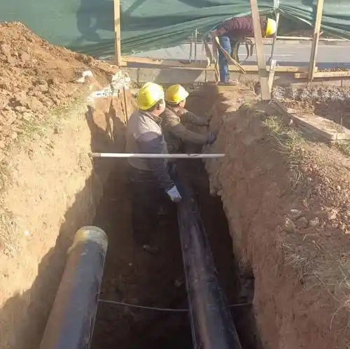 大厂过公路拉管